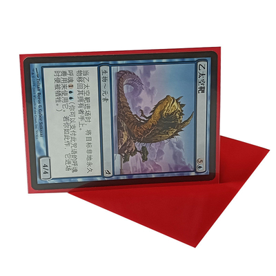 De oranje Kokers van Textuur Rode 66x91mm Promatte card sleeves playing cards